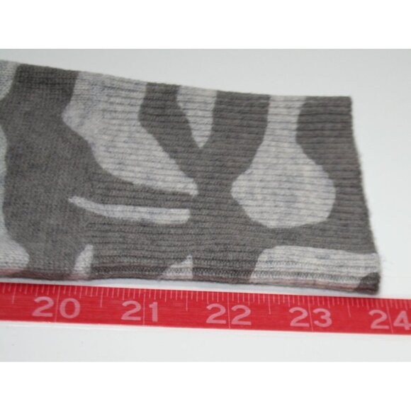 Equipment Cashmere Sweater Womens XS Heather Gray Zebra Animal Print Luxury - Picture 7 of 7